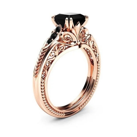 NEW Rose Gold Onyx Ring - Picture 3 of 9